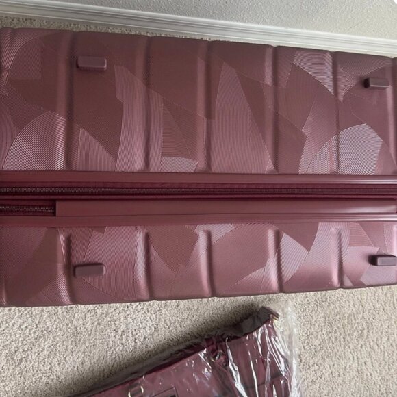 Samantha Brown 30" Trunk Style Case Spinner Luggage w/Tote BURGUNDY RED nwt - Picture 11 of 12